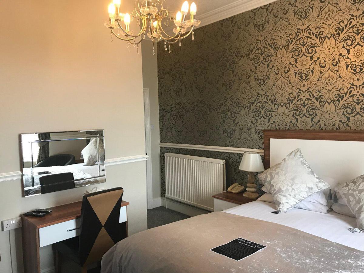 Lauriston & Lawton Court Hotel Llandudno Eksteriør billede