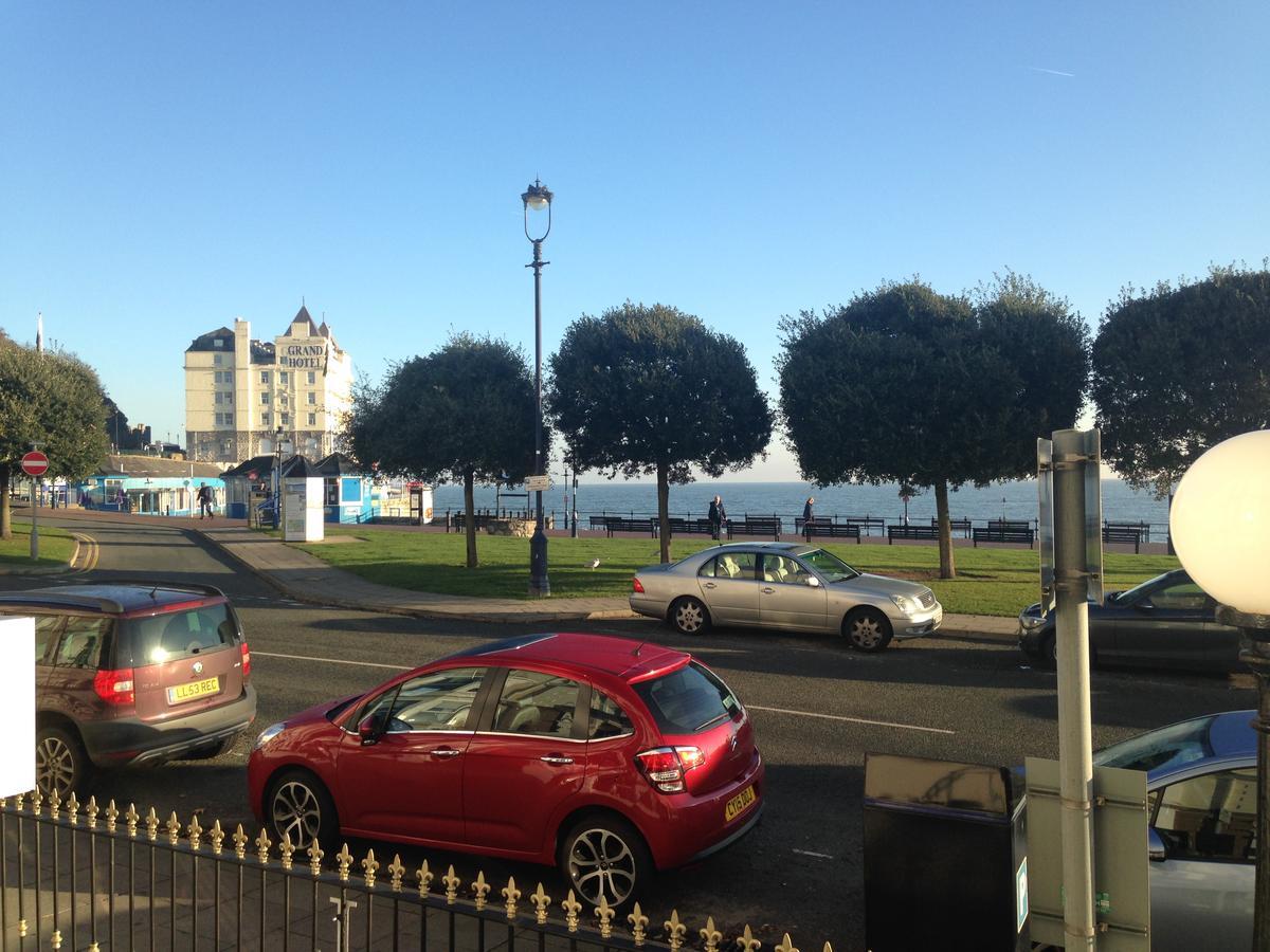 Lauriston & Lawton Court Hotel Llandudno Eksteriør billede